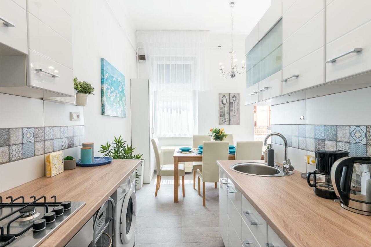 Kiraly Home Budapest City Center Extérieur photo